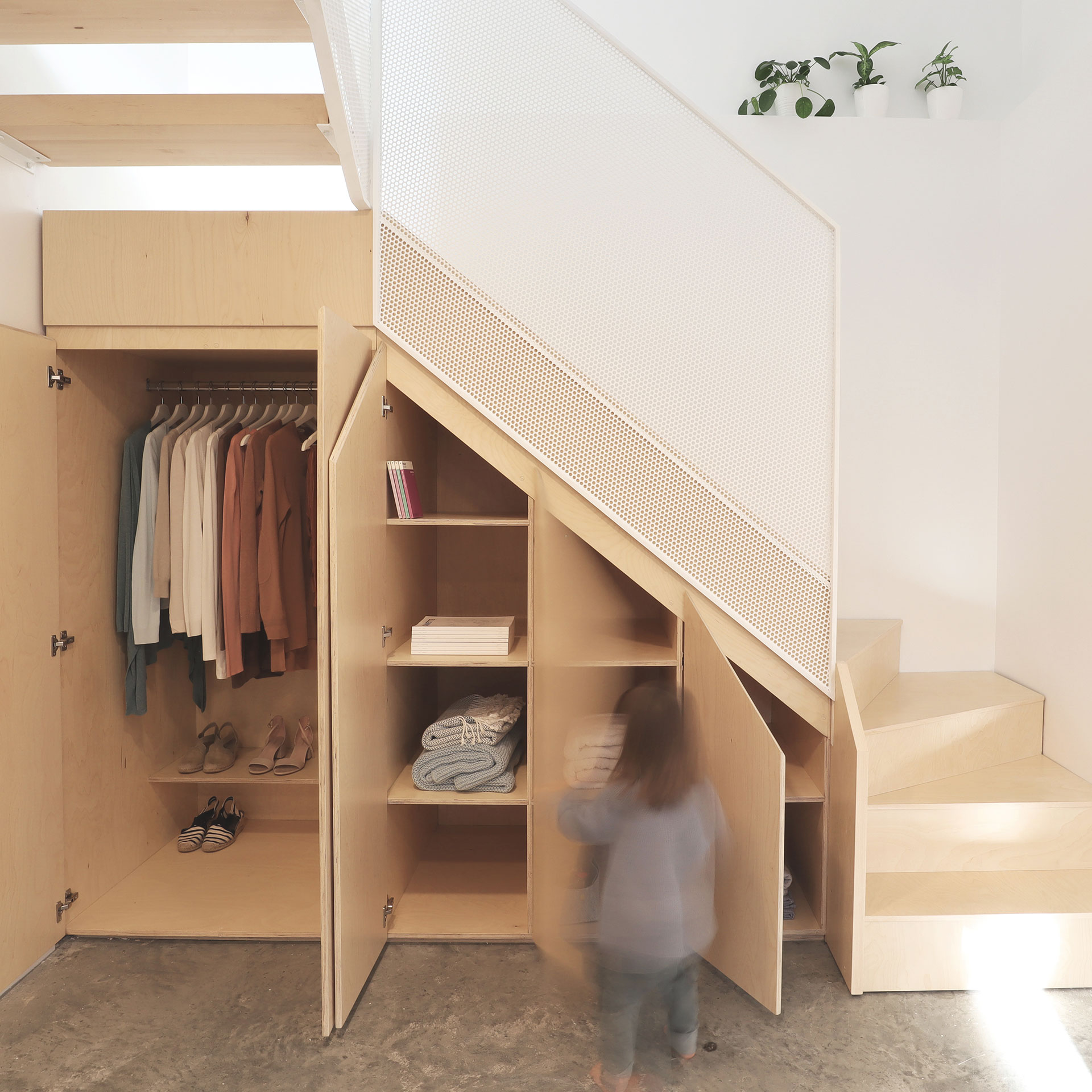Escalier-rangement-integre-realisation-maille-1