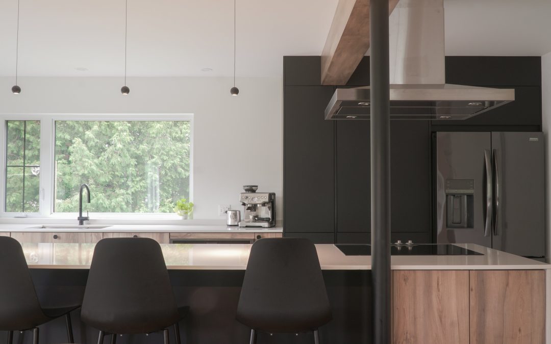 Cuisine, salon et rangement